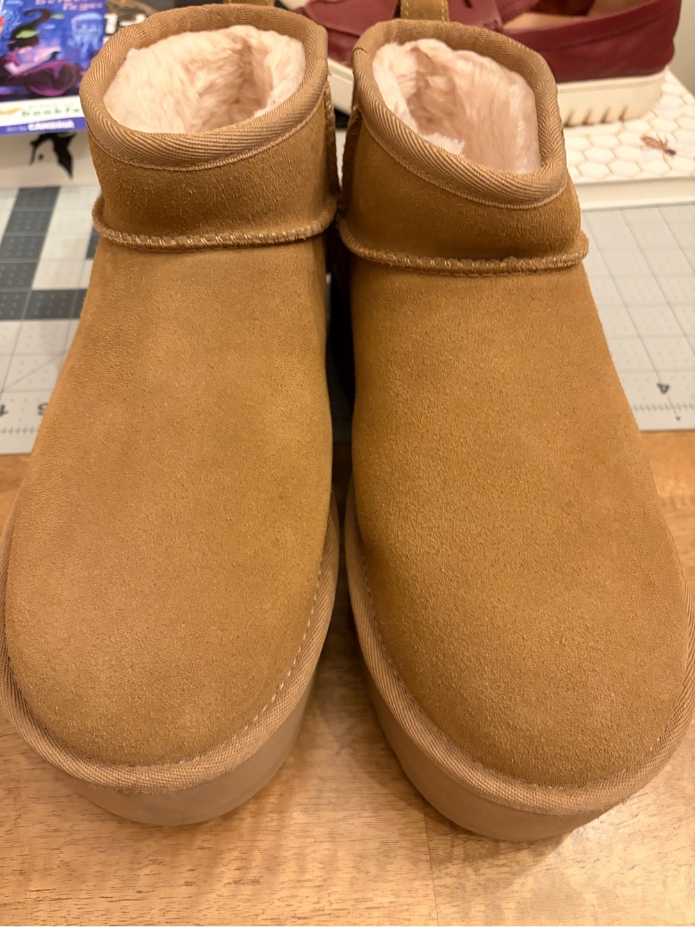UGG mini platform sz 9 Suede Shearling-Lined Ankle Booties - Chestnut
